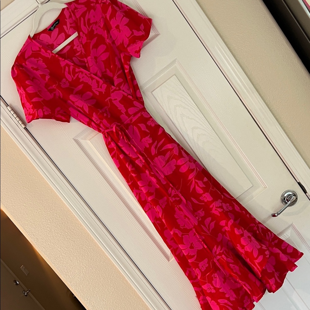 Elegant Red Floral Wrap Dress L